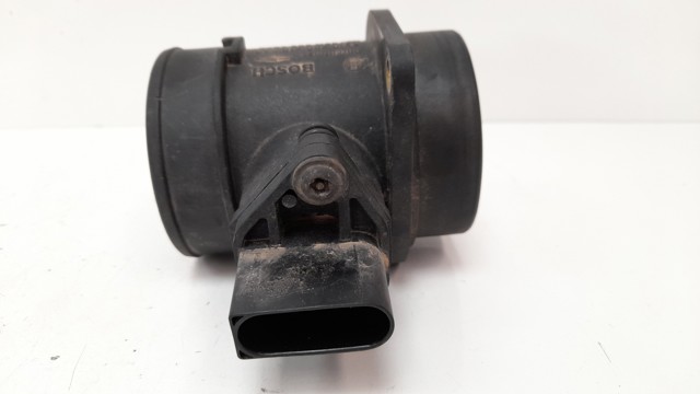 Czujnik przepływu powietrza, przepływomierz powietrza M.A.F. 06A906461L VAG