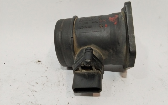 Czujnik przepływu powietrza, przepływomierz powietrza M.A.F. 06B133471A VAG