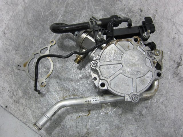 Pompa podciśnienia 06K145100 VAG