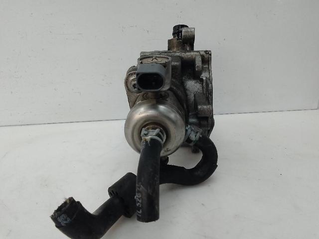 Pompa podciśnienia 06K145100B VAG