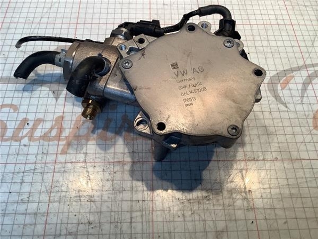 Pompa podciśnienia 06L145100B VAG