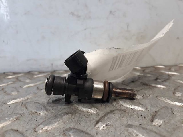 Wtryskiwacz paliwa 06L906031A VAG