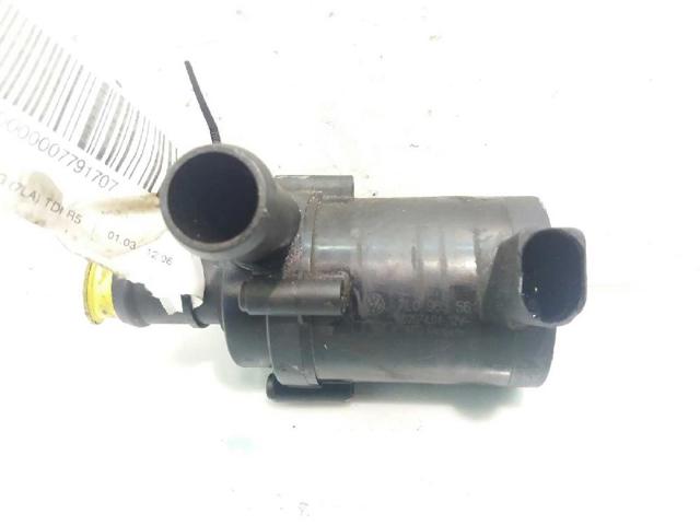 Pompa chłodząca wodna 070121011D VAG