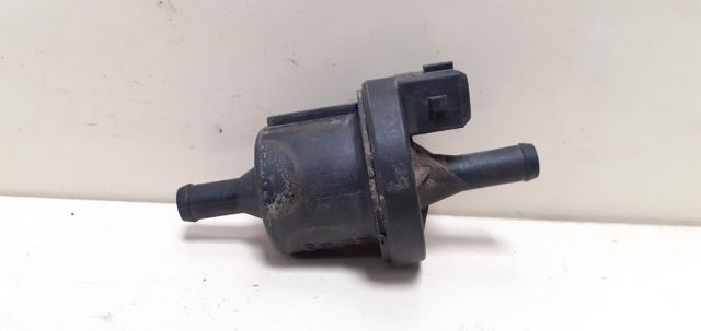 Zawór odpowietrzający zbiornika paliwa Volkswagen Transporter 70B, 70C, 7DB, 7DK, 70J, 70K, 7DC, 7DJ