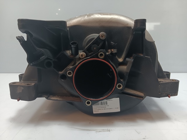 Kolektor ssący Audi A4 8D2