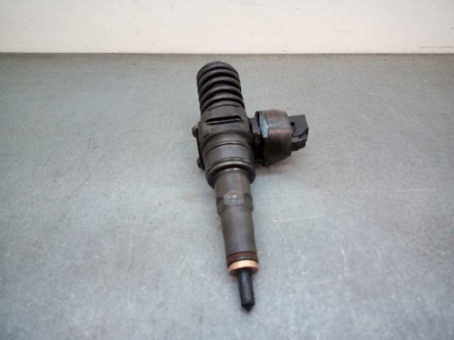 Wtryskiwacz paliwa 07Z130073F VAG