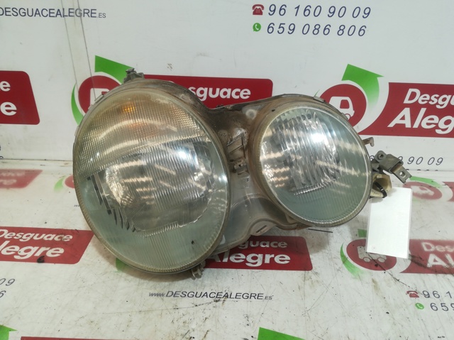 Reflektor prawy 084401132RX MERCEDES
