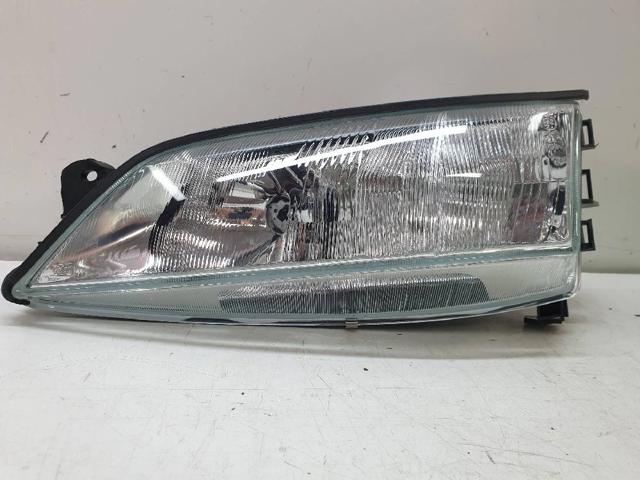 Reflektor lewy 085787 OPEL