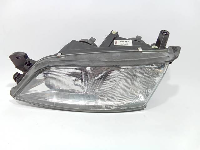 Reflektor lewy 085787 OPEL