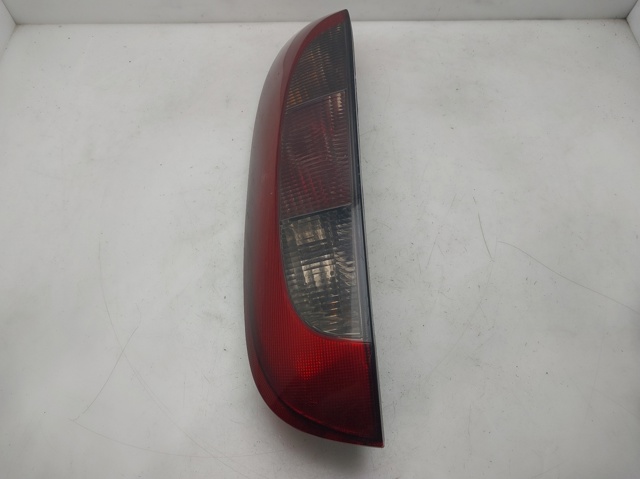 Lampa zespolona tylna lewa 09114336 OPEL