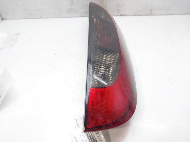 Lampa zespolona tylna prawa 09114337 OPEL