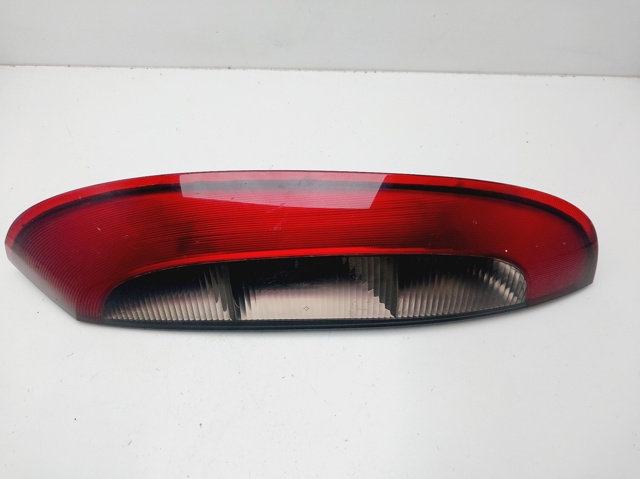 Lampa zespolona tylna prawa 09114337 OPEL