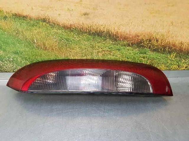 Lampa zespolona tylna prawa 09114337 OPEL