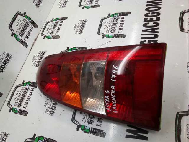 Lampa zespolona tylna prawa 09117265 OPEL
