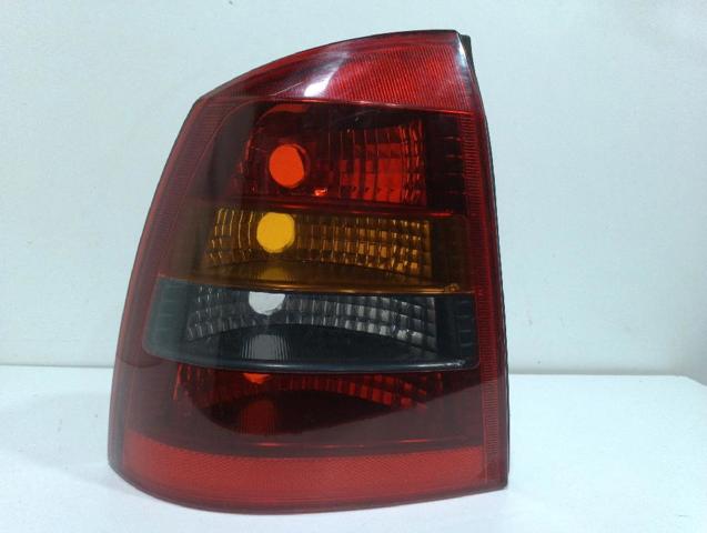 Lampa zespolona tylna lewa 09117439 OPEL