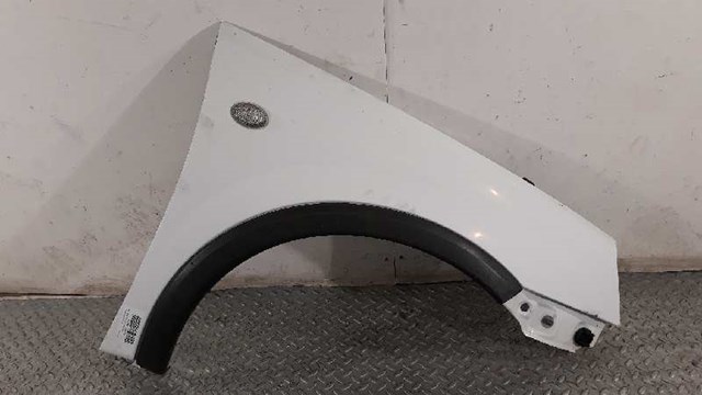 Błotnik przedni prawy 09196449 OPEL