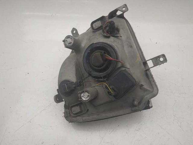 Reflektor prawy 09210935 OPEL