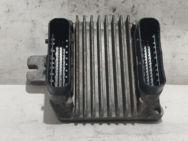 Sterownik silnika 09355929 OPEL