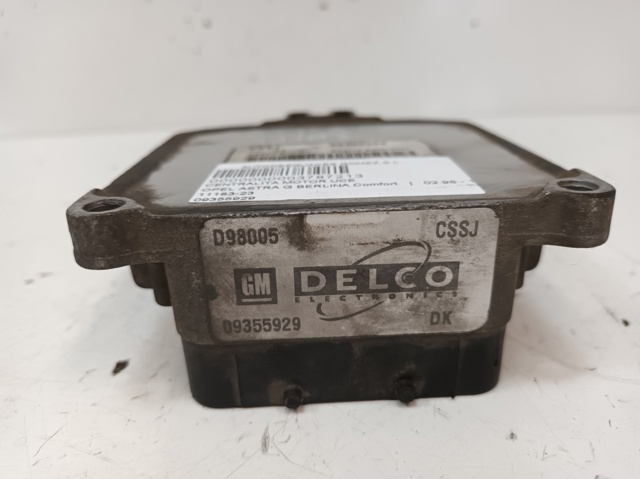 Sterownik silnika 09355929 OPEL