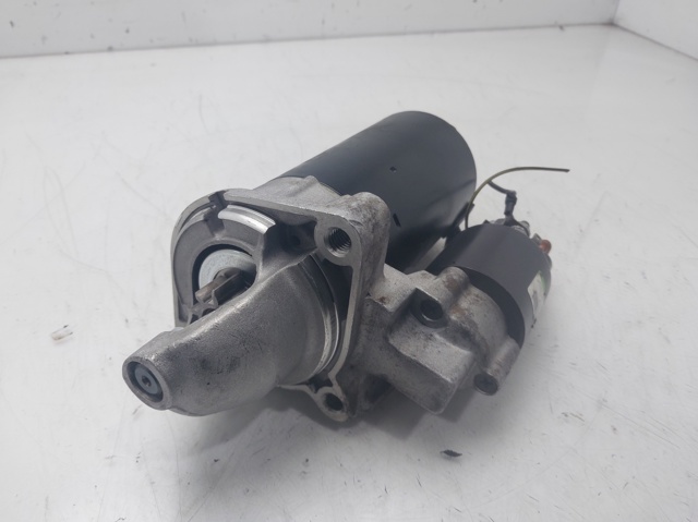 Rozrusznik 0986017110 BMW