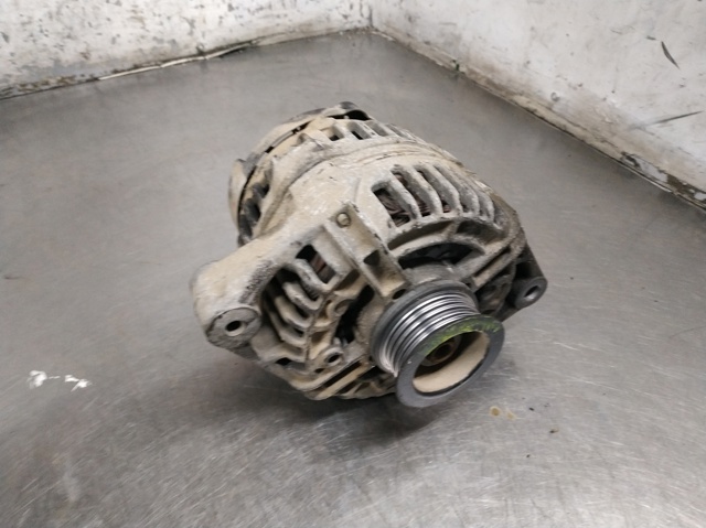 Alternator Opel Frontera
