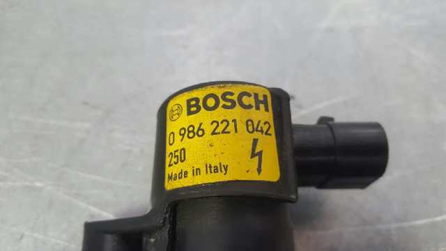 Cewka zapłonowa 0986221042 FIAT