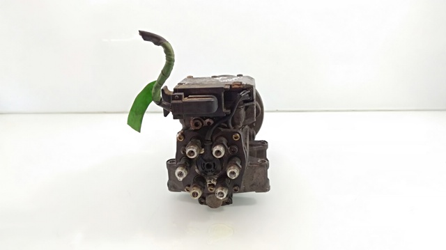 Pompa wtryskowa wysokiego ciśnienia Volkswagen Passat 3B5