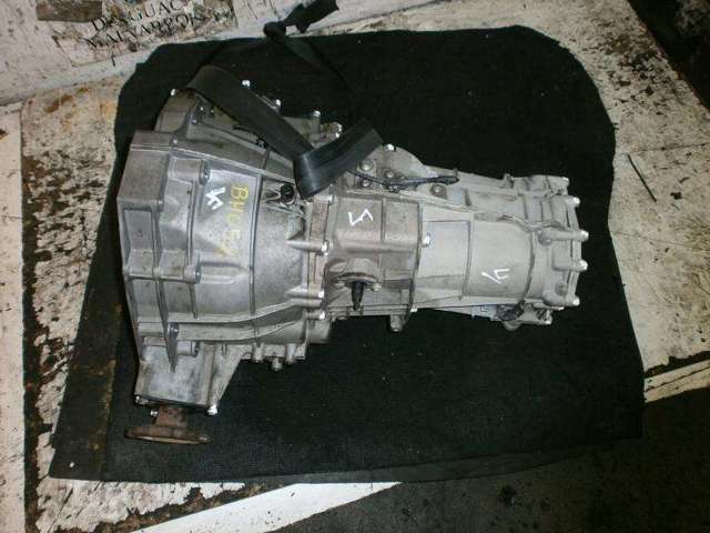 Mechaniczna skrzynia biegów w komplecie 0B1300027J VAG