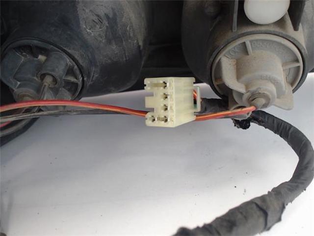 Lampa zespolona tylna prawa KIA Sephia 1 FA