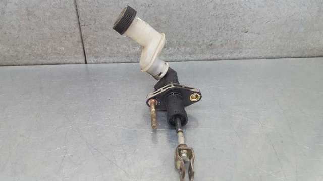 Cylinder sprzęgła główny KIA Shuma 2 FB