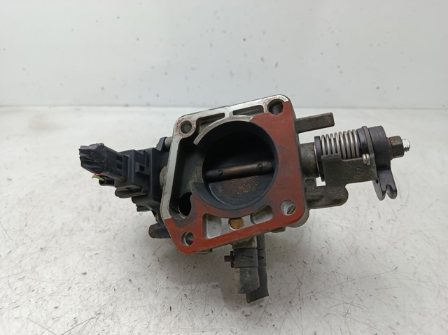 Regulator biegu jałowego 0K24720660 HYUNDAI
