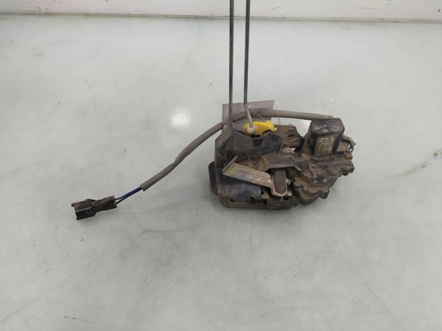 Zamek drzwi tylnych prawych 0K2FA72310 HYUNDAI