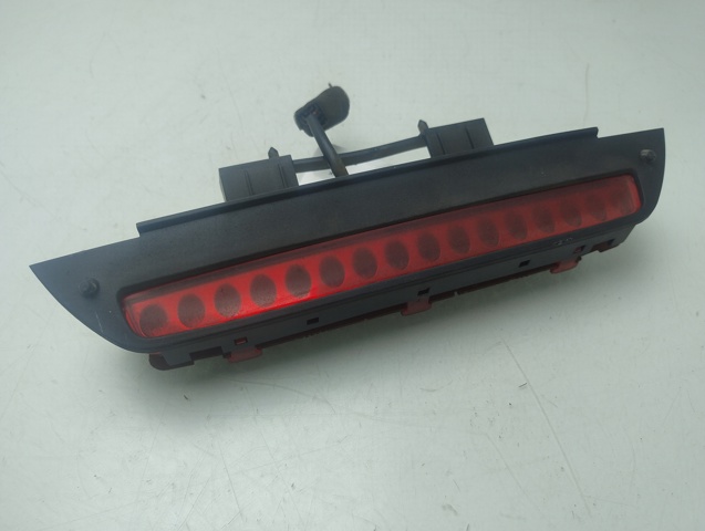 Lampa stop tylna dodatkowa 0K2FB5158044 HYUNDAI