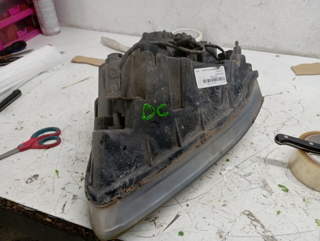 Reflektor prawy 0K2JA51030 HYUNDAI