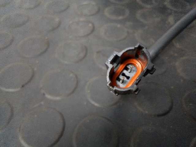 Zamek drzwi tylnych lewych KIA Shuma 2 FB