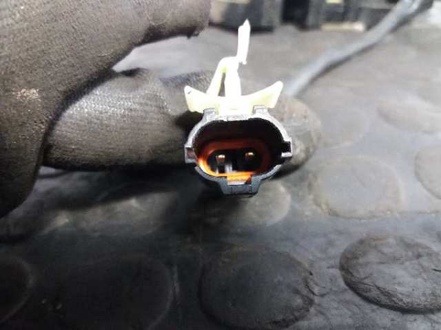 Zamek drzwi tylnych lewych KIA Shuma 2 FB