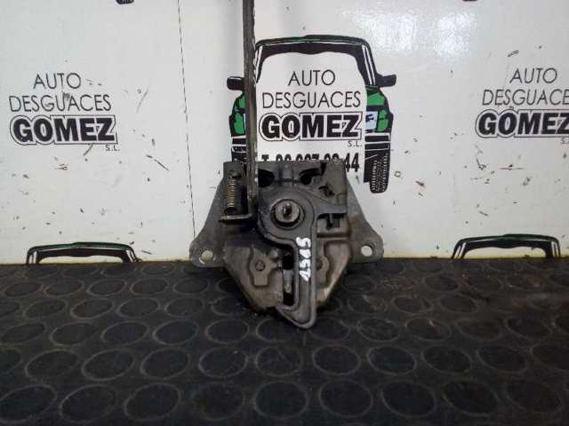 Zamek maski KIA Carnival 2 GQ