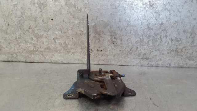 Zamek maski KIA Carnival 2 GQ