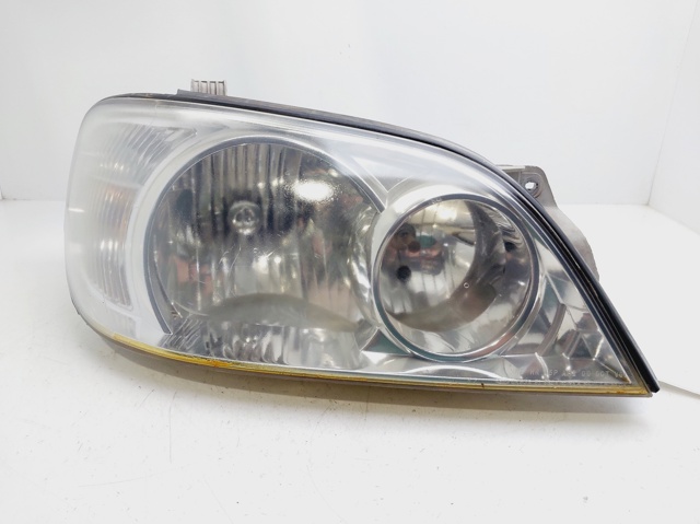 Reflektor prawy 0K54E51030A HYUNDAI