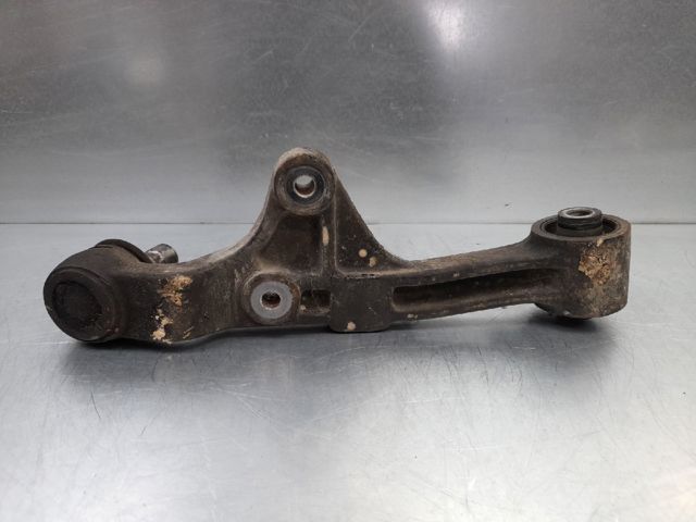 Wahacz zawieszenia przedniego dolny prawy 0K55234300B HYUNDAI