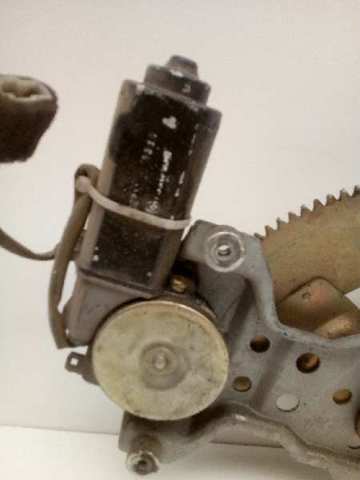 Mechanizm podnoszenia szyby drzwi przednich prawych KIA Carnival 3 UVP