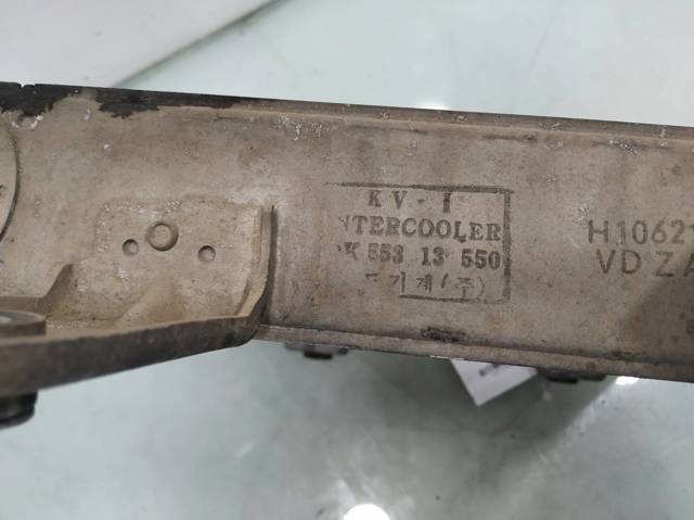 Chłodnica intercoolera 0K55313550 HYUNDAI