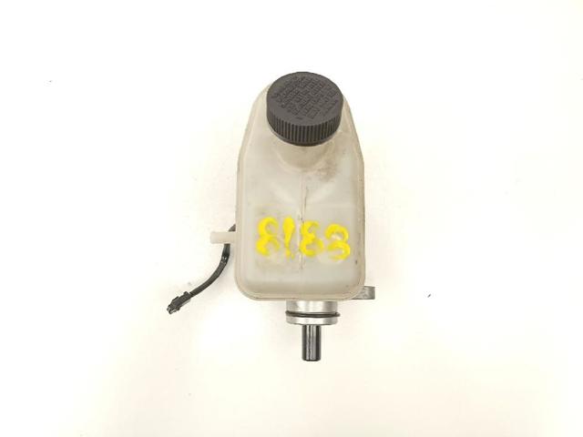 Główny cylinder hamulców KIA Carnival 2 GQ