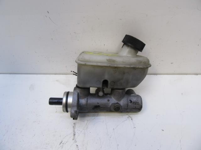 Główny cylinder hamulców KIA Carnival 2 GQ