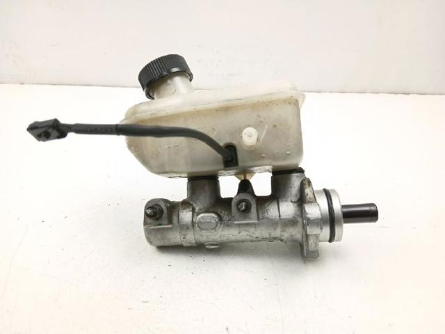 Główny cylinder hamulców KIA Carnival 2 GQ