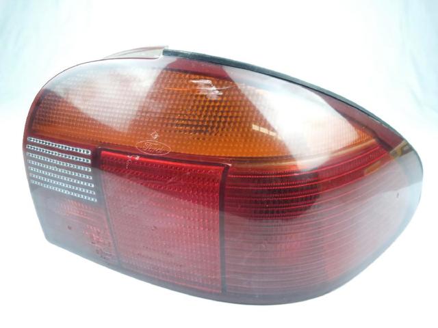 Lampa zespolona tylna prawa 1000082 FORD