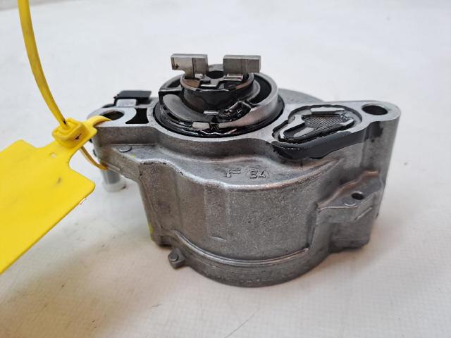 Pompa oleju 1001F2 PEUGEOT