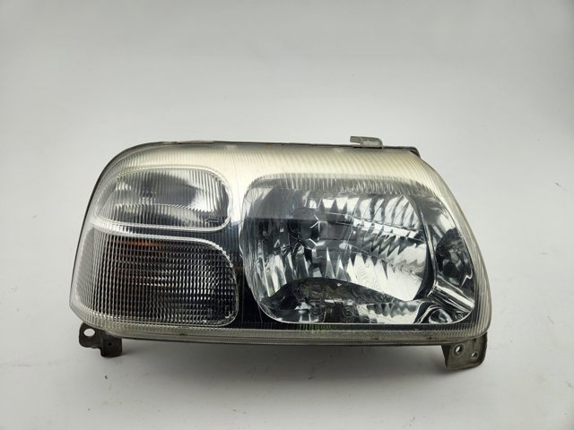Reflektor prawy 10032078 SUZUKI