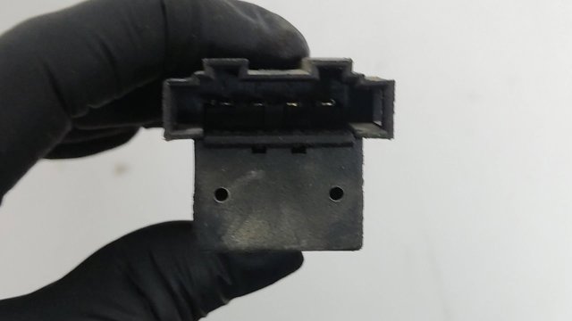 Czujnik włącznika świała stop 1008900010 VAG