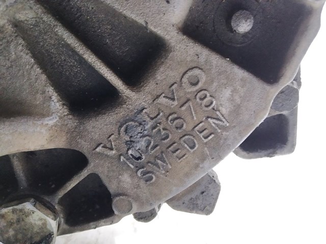 Mechaniczna skrzynia biegów w komplecie 1023678 VOLVO